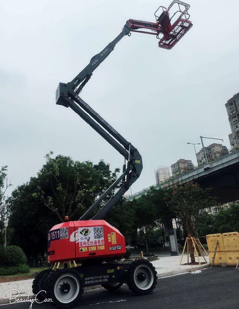 曲臂車